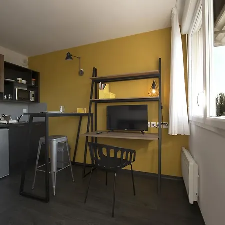 Résidence Uxco Kampus 30 Ex Suiteasy Nîmes
