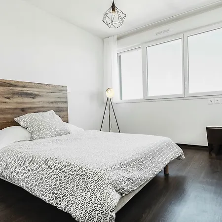 Appartement Résidence Uxco Kampus 30 Ex Suiteasy Nîmes